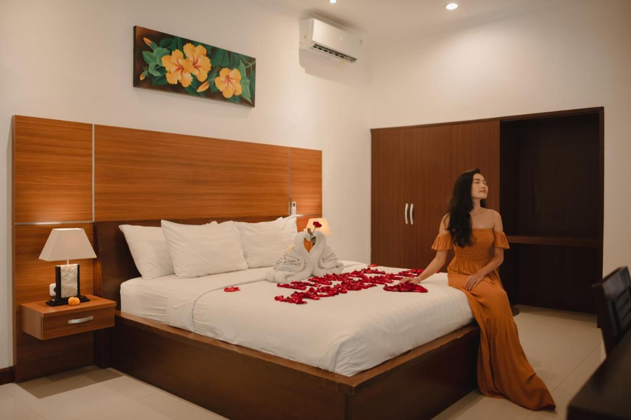 Gracia Bali Villas & Apartment Seminyak Esterno foto