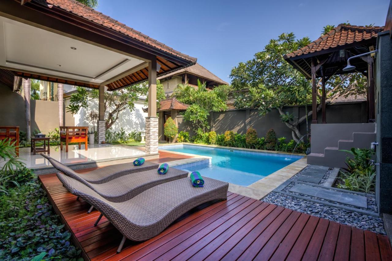 Gracia Bali Villas & Apartment Seminyak Esterno foto