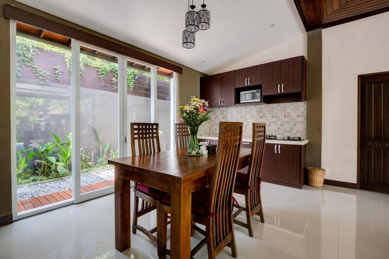 Gracia Bali Villas & Apartment Seminyak Esterno foto