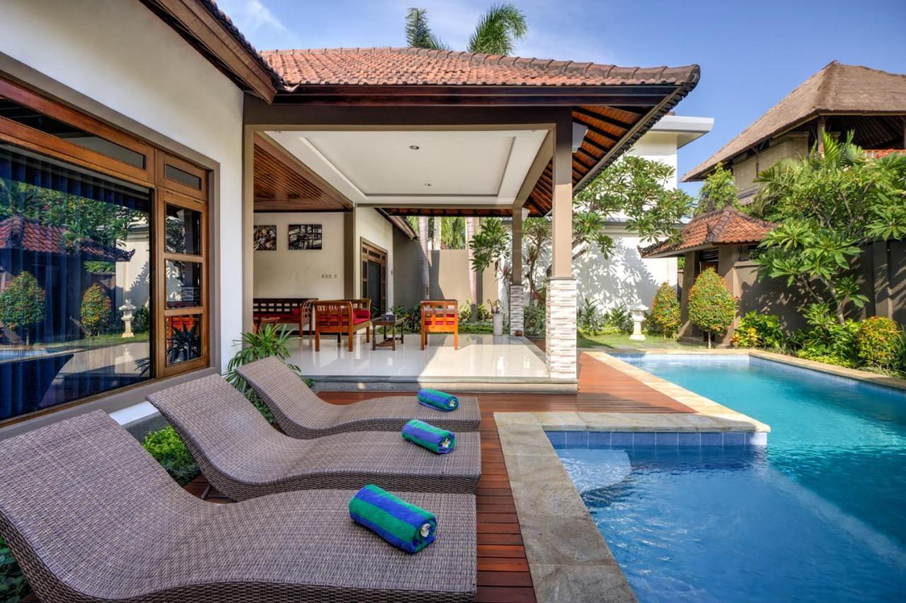 Gracia Bali Villas & Apartment Seminyak Esterno foto